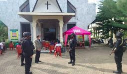 Aksi Bom Bunuh Diri di Gereja Katedral Makassar, Brimob Langsung Patroli ke Sejumlah Gereja di Lampung - JPNN.com