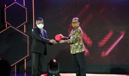 Sukses Meluncurkan Program Mang Covid, Kemnaker Raih Merdeka Award 2021 - JPNN.com