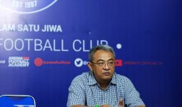 Sosok Pelatih Baru Arema FC Masih Misterius, Ruddy: Soal Identitasnya Nanti Saja - JPNN.com