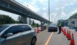Situasi Terkini Arus Lalu Lintas di Tol Jakarta-Cikampek - JPNN.com
