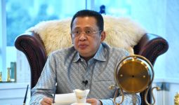 Bamsoet Mendampingi Presiden Jokowi Buka IIMS 2021 - JPNN.com