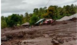 Banjir Bandang Flores Timur, Sebanyak 27 Warga Belum Ditemukan - JPNN.com