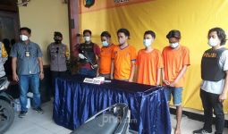 4 Sekawan Tinggal Satu RT, Kompak Mencuri Ponsel di Warung Kopi - JPNN.com