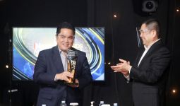 Erick Thohir Dianugerahi Penghargaan Atas Kontribusinya Menangani Dampak COVID-19 - JPNN.com