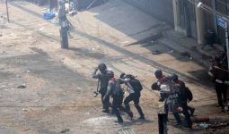 Militer Myanmar Kembali Lepas Tembakan, Demonstran Tewas di 3 Kota - JPNN.com