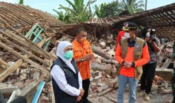 Doni Monardo Tinjau Lokasi Terdampak Gempa Malang - JPNN.com