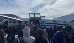 Jenazah Korban Penembakan KKB di Kabupaten Puncak Dibawa ke Makassar - JPNN.com