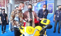 Kunjungi Pameran IIMS 2021 Bersama Menperin, Bamsoet Dorong Percepatan Migrasi Kendaraan Listrik - JPNN.com