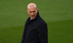 Zidane Ingatkan Para Pemain Madrid Setelah Taklukkan Liverpool - JPNN.com