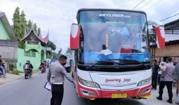 Tiga Siswa SD Tewas Ditabrak Bus Gumarang Jaya, 2 Luka-luka - JPNN.com