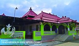 Masjid Ini Saksi Sejarah Pangeran Diponegoro, di Dalamnya Ada Sumur Menyimpan Harta - JPNN.com