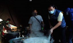 Tinjau Dapur Umum di Oebelo, Azis Syamsuddin: Status Bencana Nasional Percepat Pemulihan NTT - JPNN.com