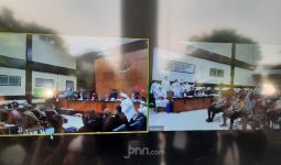 Sidang Memanas, Habib Rizieq Langsung Berdiri, Menyampaikan Kalimat dengan Nada Tinggi - JPNN.com