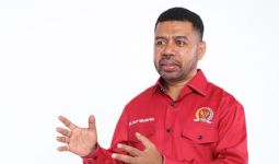 Senator Filep: Papua Butuh Kebijakan Terkait Rekrutmen Tenaga Kerja - JPNN.com