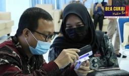 Cegah Pemalsuan, Bea Cukai Kenalkan Fitur Baru Pita Cukai 2021 - JPNN.com