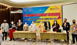 BNSP Sertifikasi Kompetensi SDM Perhotelan di Surabaya - JPNN.com
