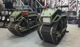 Insinyur Rusia Sulap Skutik Menjadi Tank Mini, Namanya Hamyak - JPNN.com