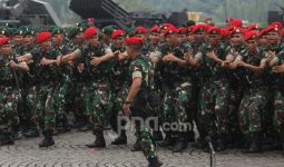 TNI dari Kodam Hasanuddin Bantu Polisi Amankan Demo Mahasiswa Hari Ini - JPNN.com