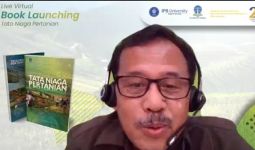 IPB dan UT Luncurkan Buku Tata Niaga Pertanian - JPNN.com