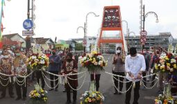 Jembatan Sawunggaling Diresmikan, Mensos: Konsepnya untuk Penanganan Masalah Intermoda - JPNN.com