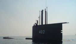 AL China Kerahkan Tiga Kapal Salvage untuk Bantu Evakuasi KRI Nanggala-402 - JPNN.com