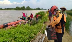 Terseret Arus Sungai 14 Kilometer, Gibran Ditemukan Sudah Tak Bernyawa - JPNN.com