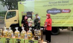 Ribuan Paket Makanan Siap Saji dari Garudafood untuk Tim Cobra RSDC Wisma Atlet - JPNN.com