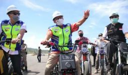 Pantau Kesiapan MotoGP, Sandiaga: Penggantian Lahan Sirkuit Mandalika sudah Sesuai Ketentuan - JPNN.com