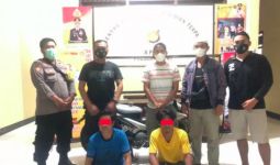Jual Motor Curian di Medsos, Dua Pemuda Ini Pasrah saat Dijemput Polisi - JPNN.com