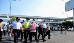 Antisipasi Lonjakan Penumpang, Menhub Cek Kesiapan Pelabuhan Gilimanuk - JPNN.com