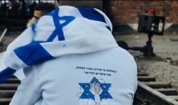 Gelar Aksi, Kelompok Penolak Vaksin Tuding Yahudi Rencanakan Pandemi - JPNN.com