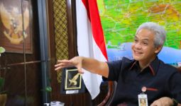 Gubernur Ganjar Berkomitmen Penuh Melindungi Pekerja Migran - JPNN.com