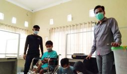 Rendy Saputra dan Dua Temannya Sudah Ditangkap, Lihat, Satu Pelaku Terduduk di Kursi Roda - JPNN.com