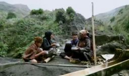 Danone-AQUA Bersama PBNU Gagas Film Pendek Pejuang Lingkungan - JPNN.com