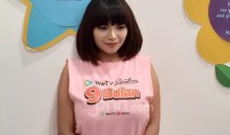 Dinar Candy Nekat Berbikini di Jalan, Roy Suryo: Tidak Lazim dan Salah Tempat! - JPNN.com