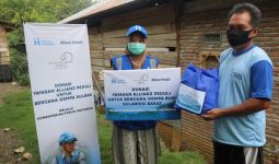 Human Initiative dan Allianz Indonesia Salurkan Bantuan Kepada Warga Terdampak Gempa Sulbar - JPNN.com