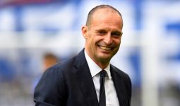 Pecat Pirlo, Juventus Rangkul Allegri - JPNN.com