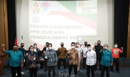 Kemenpora Serahkan Medali kepada Pemuda Hebat 2021 dan PPN 2020 - JPNN.com