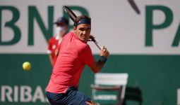 Roland Garros: Roger Federer Tembus Babak Kedua, Naomi Osaka Mundur - JPNN.com