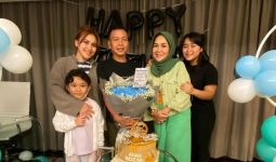 Kabar Terbaru Soal Perseteruan Orang Tua Ayu Ting Ting dengan Keluarga KD - JPNN.com