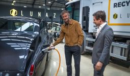 David Beckham jadi Investor Mobil Klasik Listrik Inggris - JPNN.com