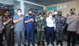Tinjau Vaksinasi Covid-19 untuk Lansia di Cilacap, Panglima TNI Bilang Begini - JPNN.com
