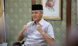 Ganjar Minta Warga Kudus yang Positif Covid-19 Pindah ke Asrama Haji Donohudan - JPNN.com