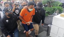 Wahyu Penganiaya Bocah 12 di Surabaya Ditangkap di Tangerang, Lihat Kakinya - JPNN.com