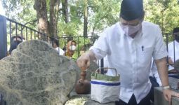 Ziarah ke Makam Leluhur, Airlangga Hartarto Dinilai Lestarikan Tradisi - JPNN.com