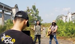Arek Band Ingin Seperti Gombloh - JPNN.com