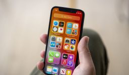 Apple Pesan Puluhan Juta Layar OLED dari Samsung untuk iPhone 14 - JPNN.com