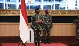 Marsekal Hadi Terima Laporan Kenaikan Pangkat 30 Pati TNI, Ada Nama Letjen Dudung - JPNN.com