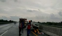 Cayla Mengalami Kecelakaan Tunggal di Tol Trans Sumatera, 1 Tewas, 3 Luka Berat - JPNN.com