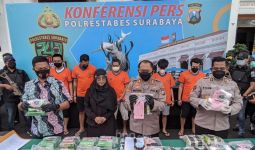 5 Penyelundup 20 Kilogram Sabu-Sabu di Surabaya Terancam Hukuman Mati - JPNN.com